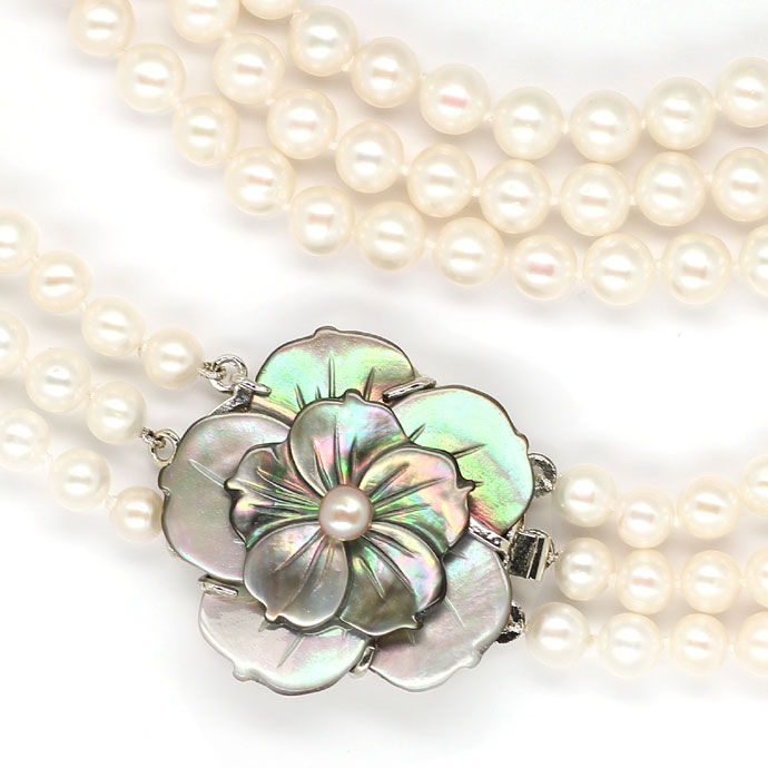 Foto 2 - Dreireihiges Perlen Collier mit riesiger Perlmutt Blüte, R9092